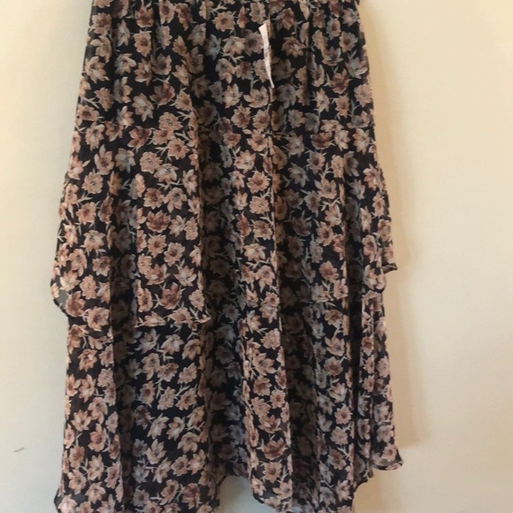 LOFT- Midi Asymmetrical Skirt. - Picture 9 of 14
